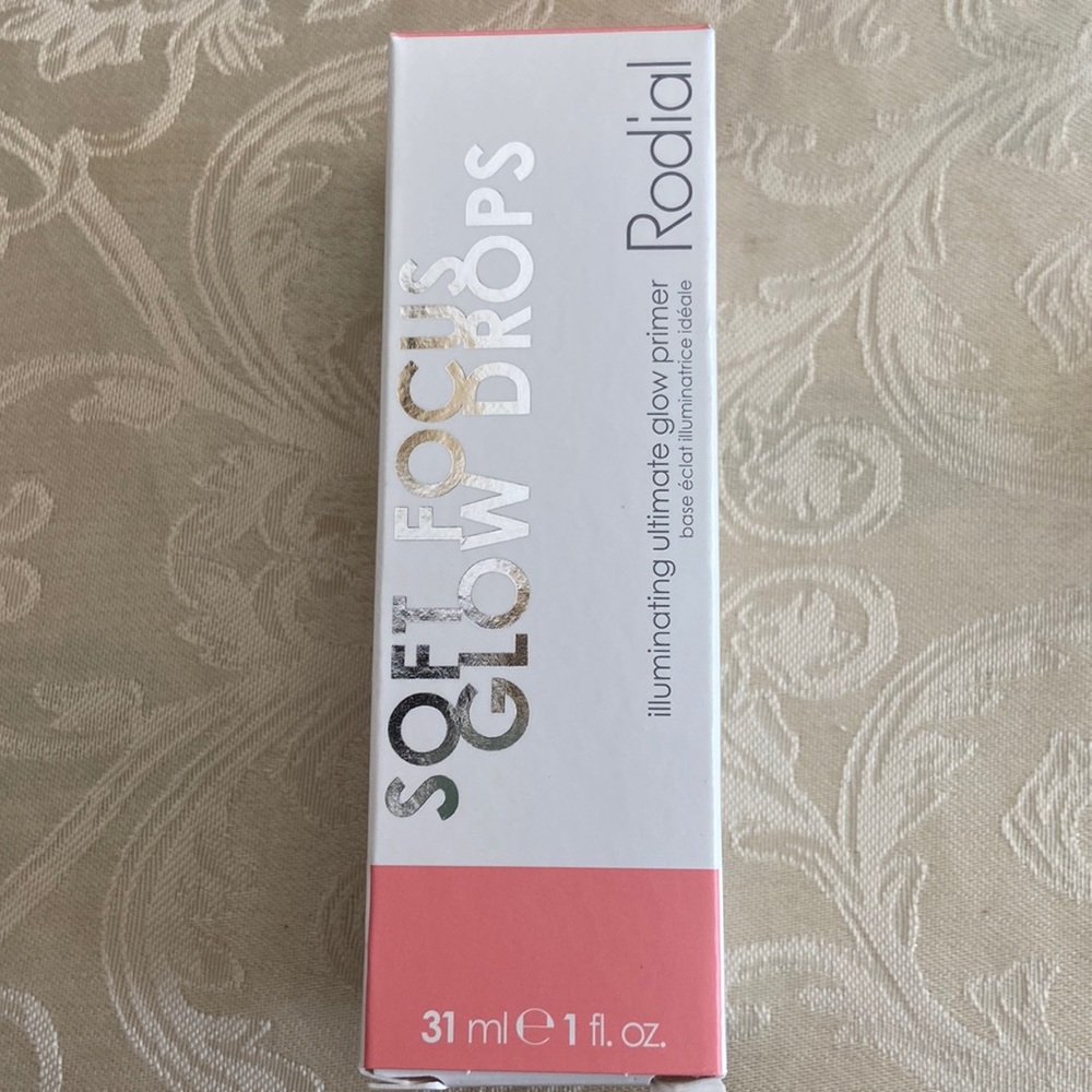 Rodial Soft Focus Glow Drops